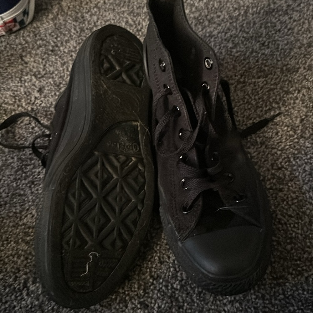 High top converse - Picture 3 of 3